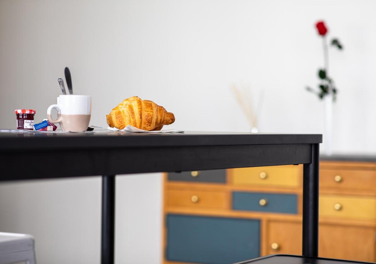 Le Loft Horloger Avec Parking Apartman Besançon Kültér fotó